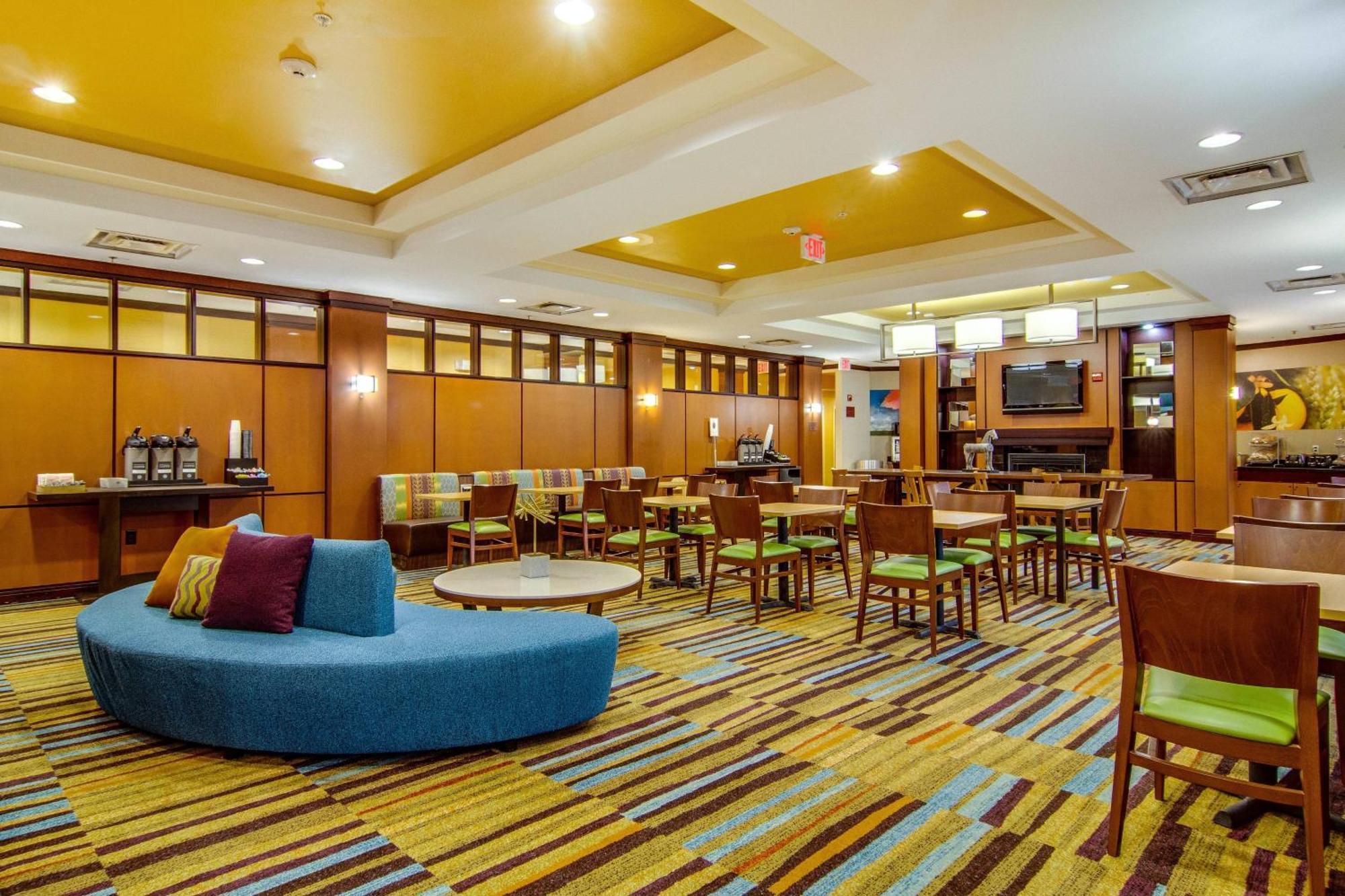 Fairfield Inn & Suites Palm Coast I-95 מראה חיצוני תמונה