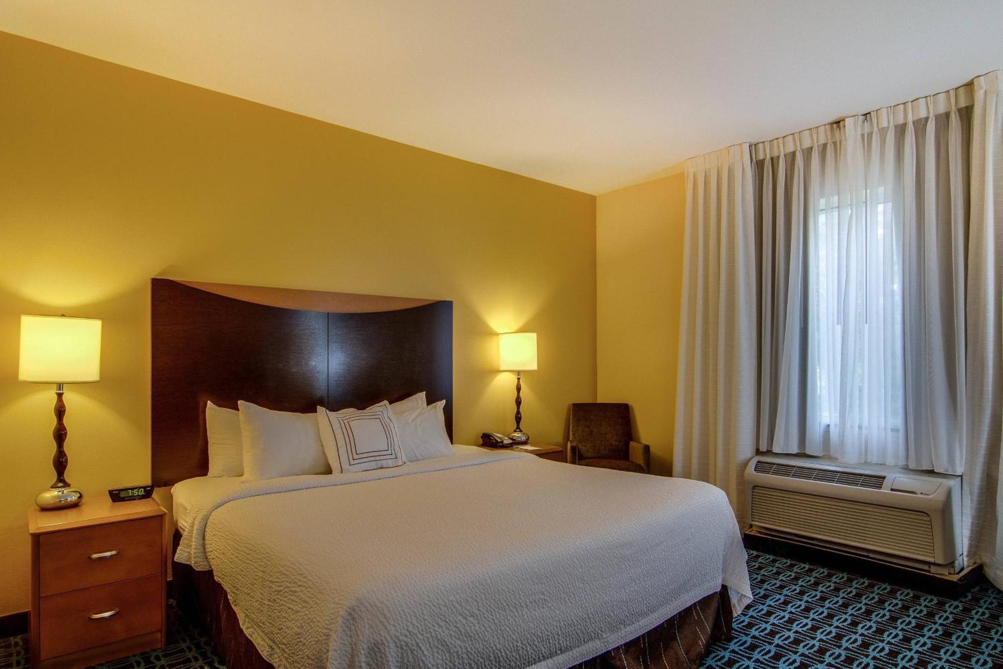 Fairfield Inn & Suites Palm Coast I-95 מראה חיצוני תמונה