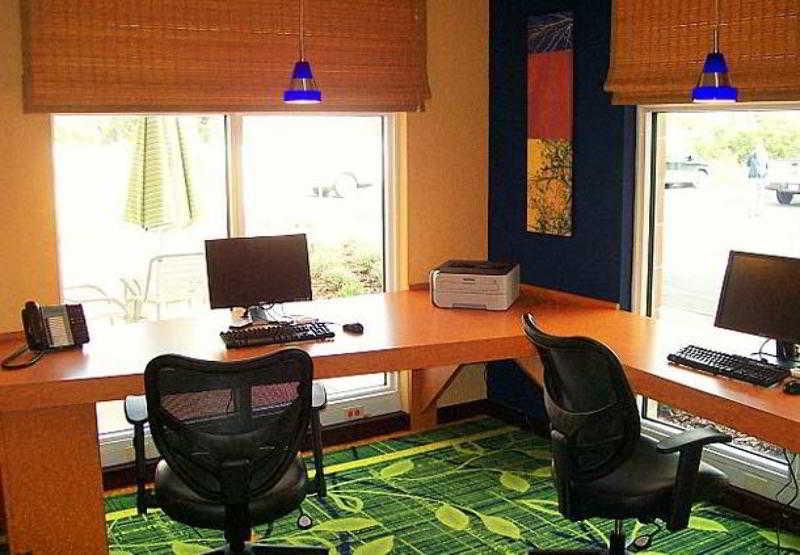 Fairfield Inn & Suites Palm Coast I-95 מתקנים תמונה